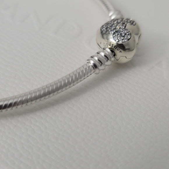 💗Pandora Mickey Mouse Snake Chain Bracelet - Picture 3 of 5